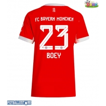 Bayern Munich Sacha Boey #23 Hjemmedrakt Dame 2025-26 Kortermet